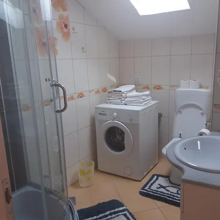 Maja's Place קורצולה